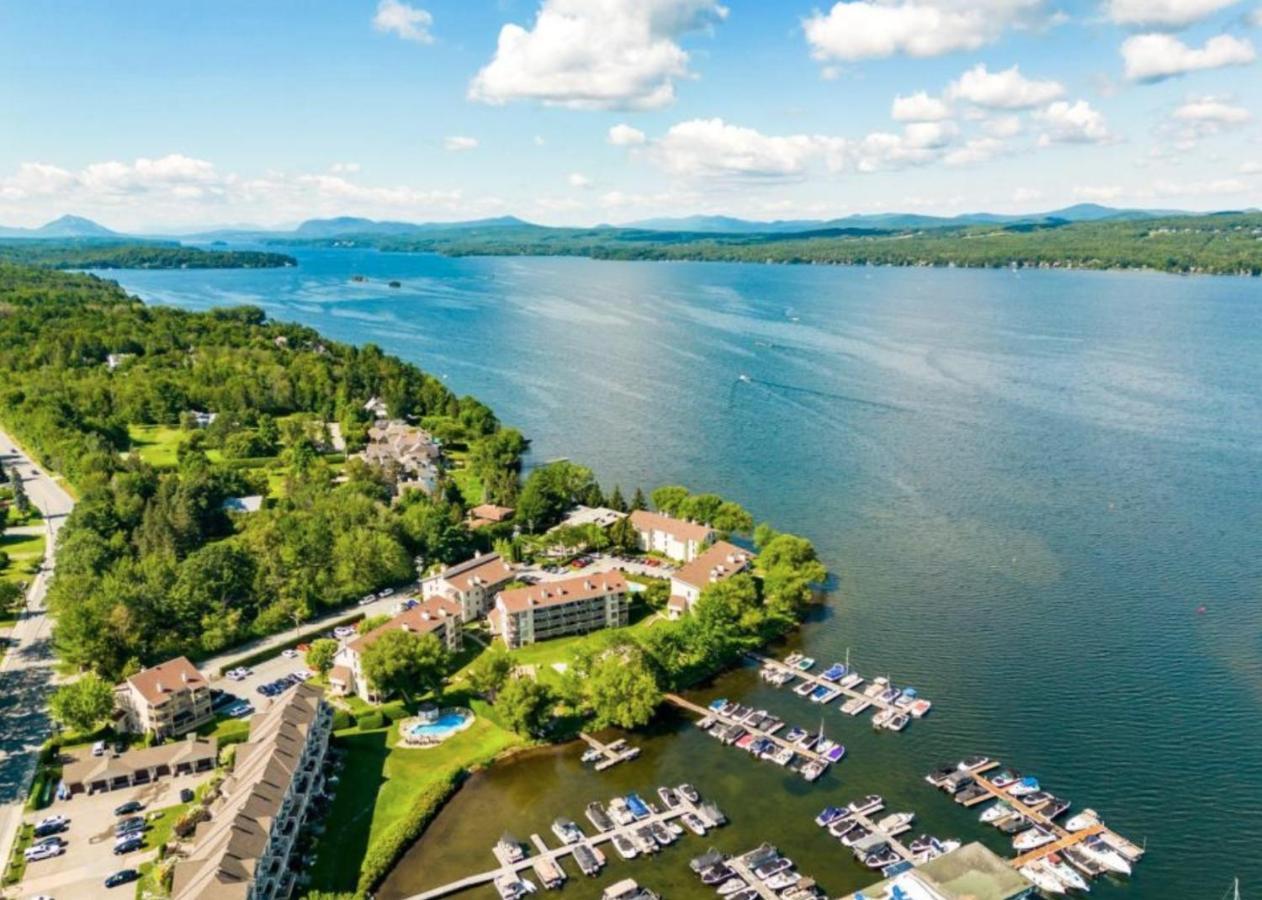 Magog Waterfront Condo Exterior photo